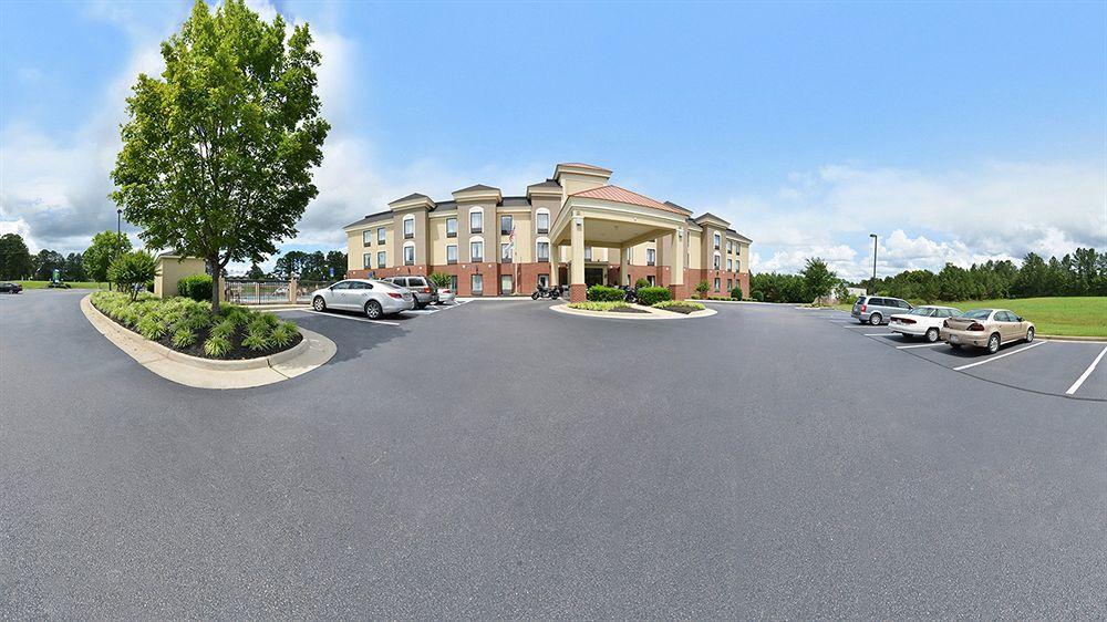 Holiday Inn Express Hotel & Suites Petersburg/Dinwiddie By Ihg Exterior photo